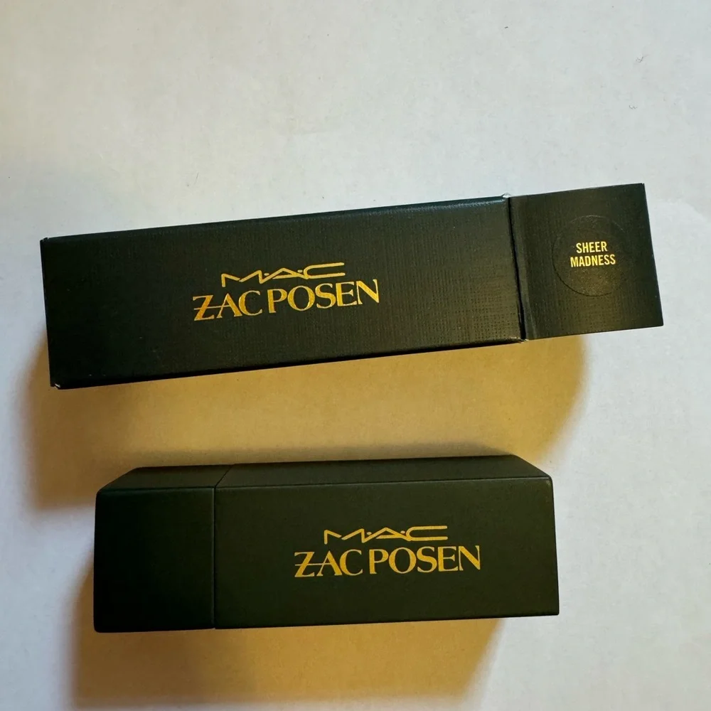 MAC cosmetics LE Zac Posen lipstick in Sheer Madness - Picture 2 of 3